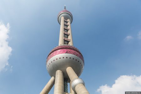 Башня Жемчужина Востока в Шанхае