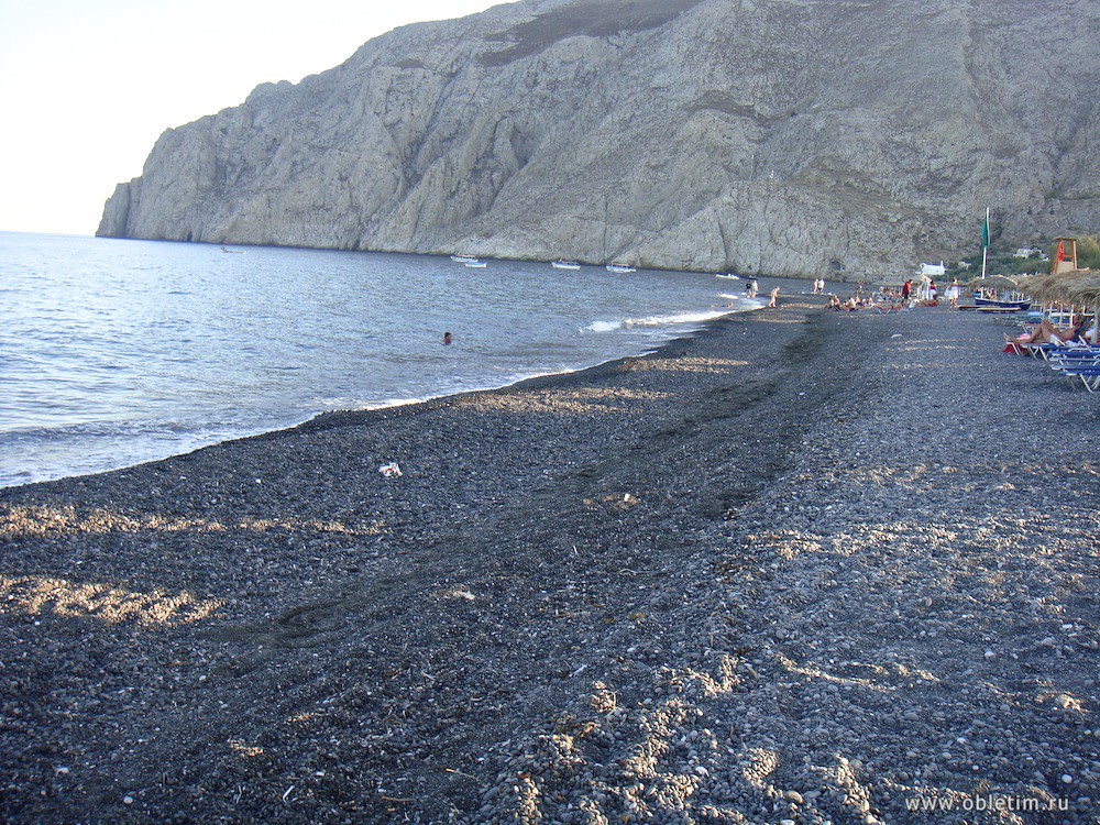 Пляж чёрные пески Санторини