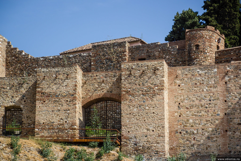 Крепость Алькасаба