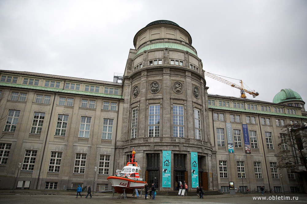 Немецкий музей достижений естественных наук (Deutsches Museum von Meisterwerken der Naturwissenschaft und Technik)