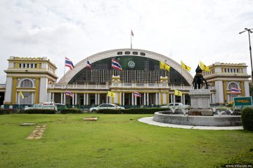Железнодорожный вокзал Хуа Лампонг в Бангкоке